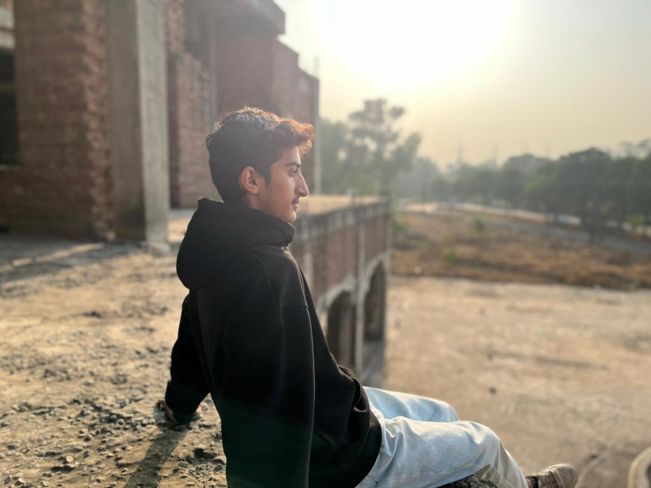 Premium Jet Black Oversized Hoodie 300+GSM – Stylish Winter Hoodies & Sweatshirts for Unisex